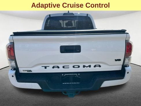 Used 2021 Toyota Tacoma TRD Sport image 9