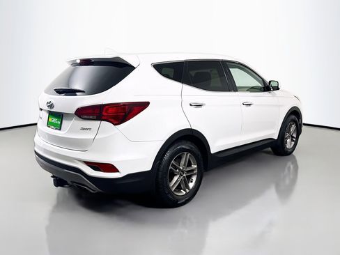 Used 2017 Hyundai Santa Fe Sport image 10