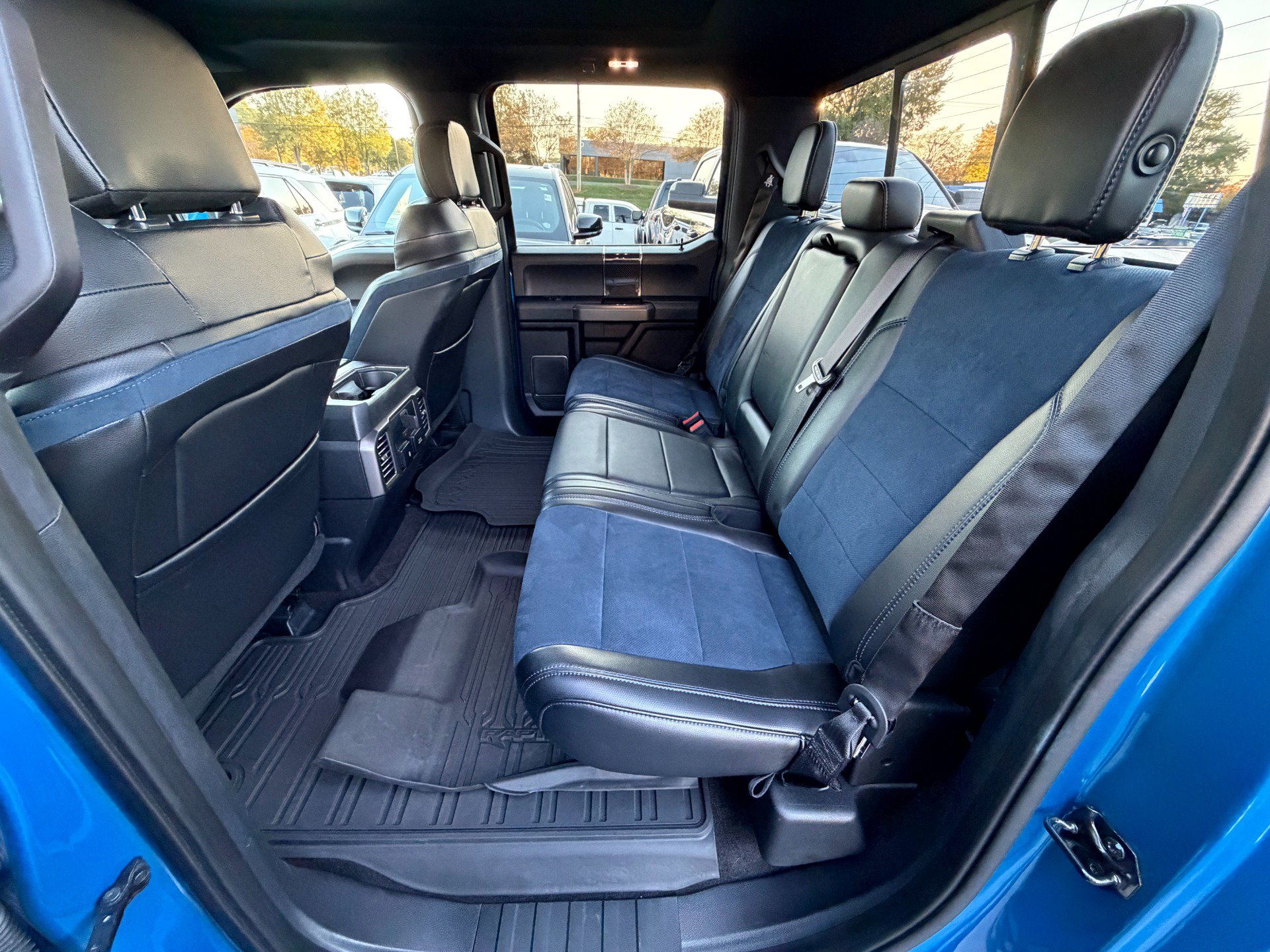 Used 2019 Ford F150 Raptor w/ Equipment Group 802A Luxury AWD/4WD image 68