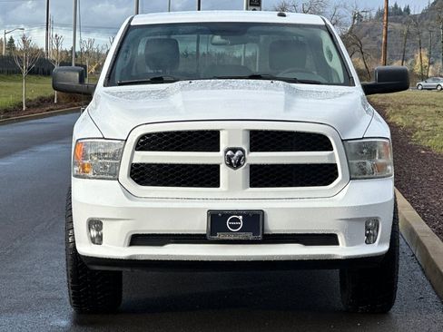 Used 2016 RAM 1500 Express AWD/4WD image 8
