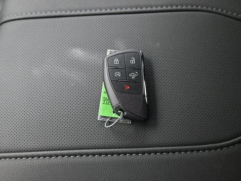 New 2026 GMC Sierra 1500 SLT w/ SLT Premium Plus Package image 19