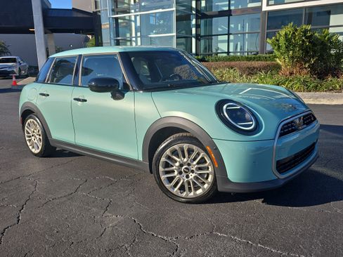 Used 2025 MINI Cooper S image 24