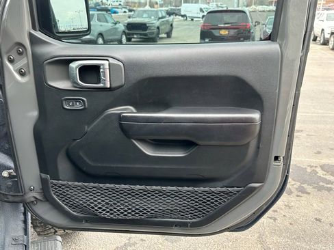 Used 2020 Jeep Wrangler Unlimited Sport AWD/4WD image 22