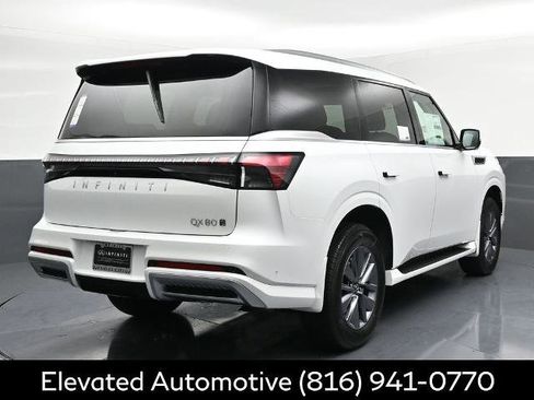 Certified 2026 INFINITI QX80 Pure w/ Cargo Package AWD/4WD image 4