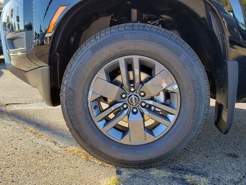 New 2026 Nissan Frontier SV w/ Tow Package AWD/4WD image 22
