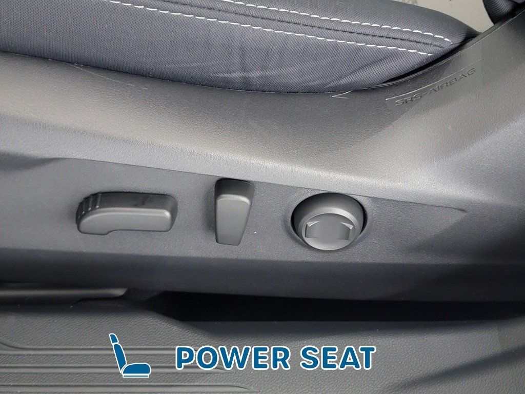 Used 2025 Subaru Outback Premium AWD/4WD image 15