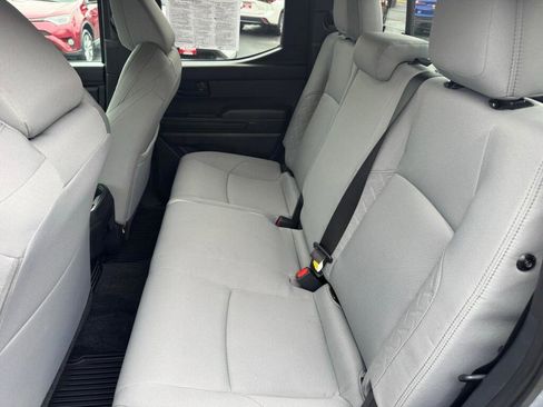 Certified 2025 Toyota Tacoma SR5 image 6