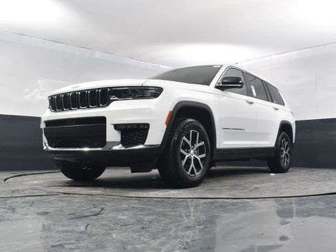 Used 2024 Jeep Grand Cherokee L Limited w/ Luxury Tech Group II image 53