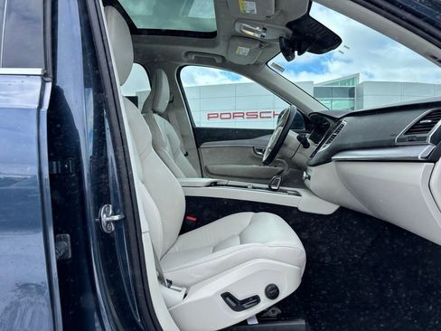 Certified 2024 Volvo XC90 B5 Core w/ Protection Package Premier AWD/4WD image 17