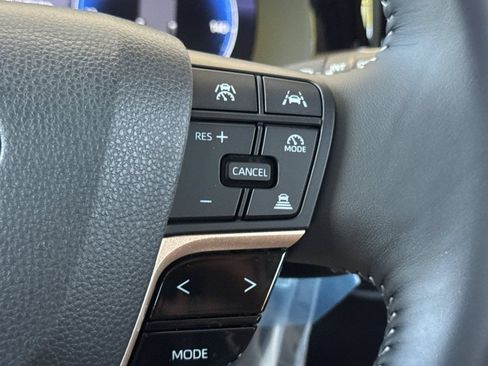 New 2026 Toyota Crown Signia AWD/4WD image 28