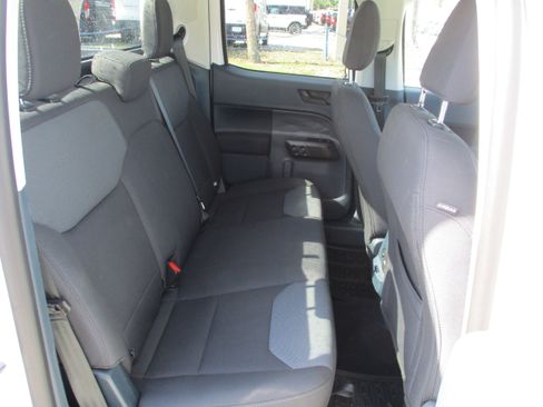 Certified 2023 Ford Maverick XL FWD image 12