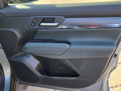 New 2026 GMC Terrain AT4 w/ Convenience Package III image 36