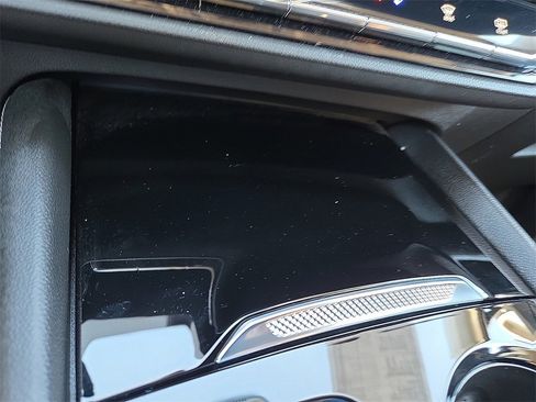 Used 2024 Buick Envision Sport Touring image 14