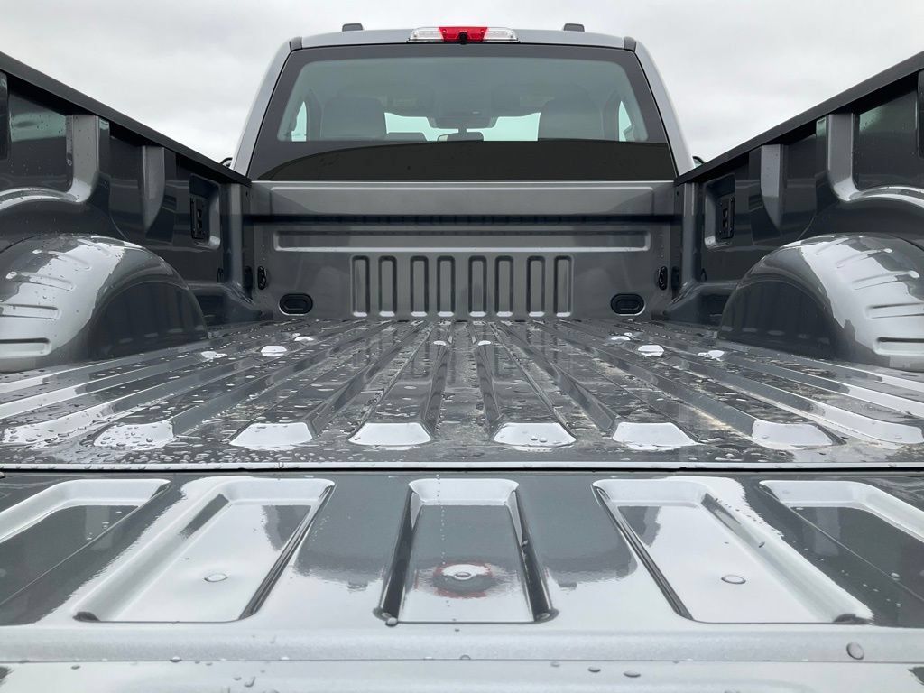 New 2025 Ford F350 XL w/ STX Appearance Package AWD/4WD image 13