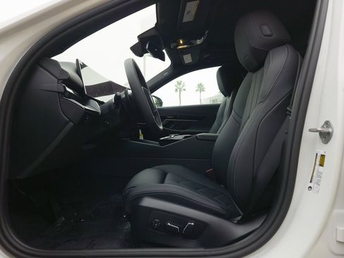 New 2026 BMW 530i image 10