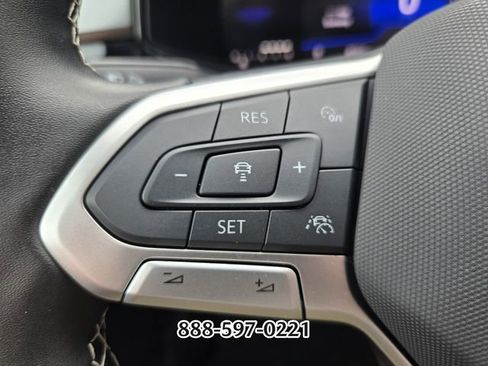 Used 2025 Volkswagen Taos S FWD image 27