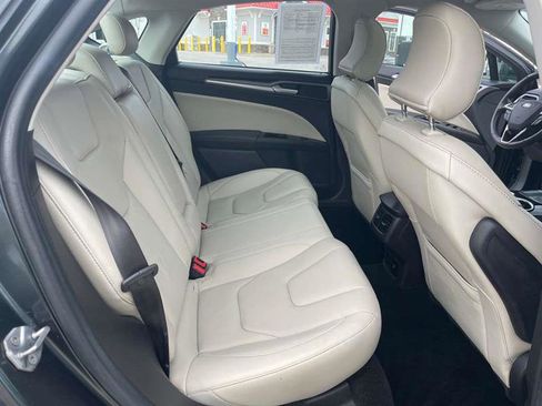 Used 2016 Ford Fusion Titanium image 38