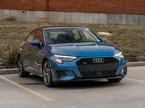 Used 2022 Audi A3 2.0T Premium Plus image 2