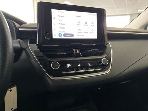 Used 2023 Toyota Corolla LE FWD image 28