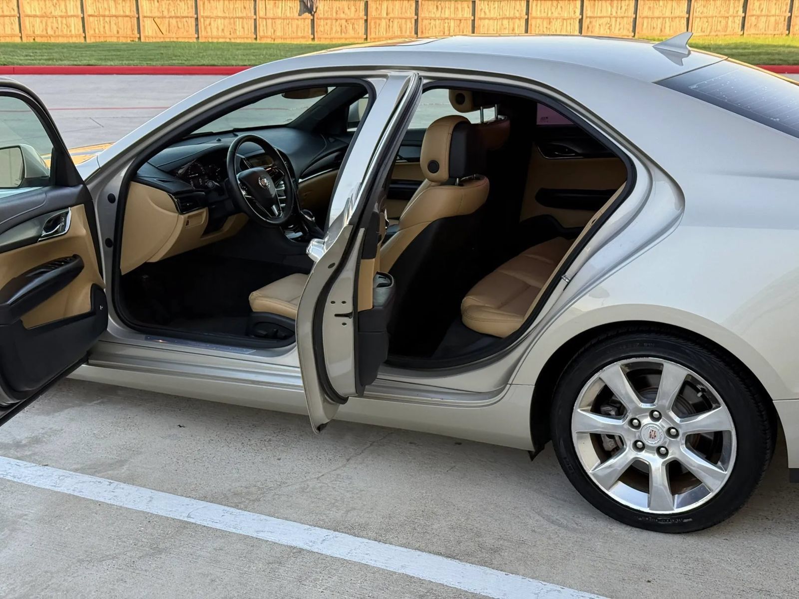 Used 2014 Cadillac ATS 2.0T Sedan RWD image 10