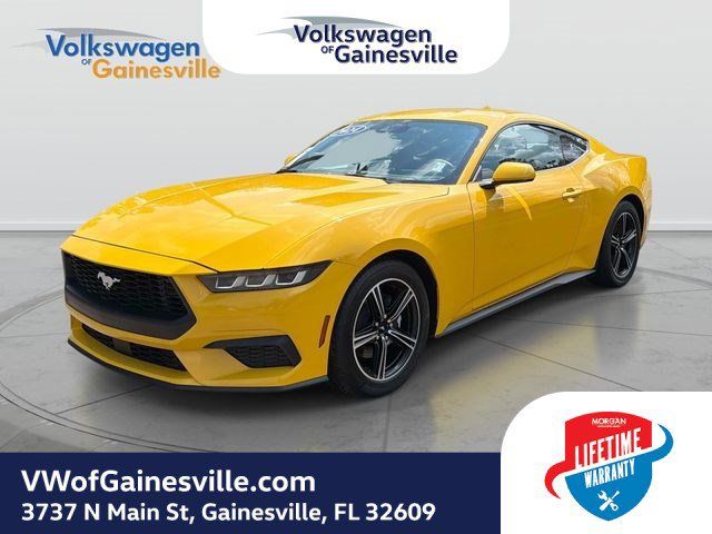 Used 2024 Ford Mustang Coupe RWD image 8