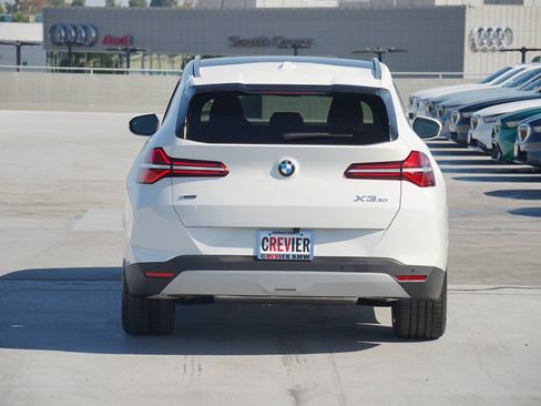Used 2025 BMW X3 xDrive30i w/ Premium Package image 6