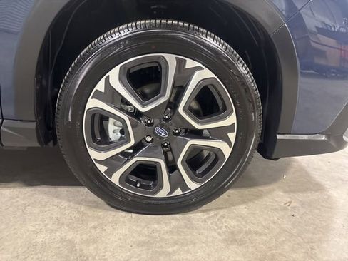 Used 2023 Subaru Ascent Limited w/ Technology Package image 30