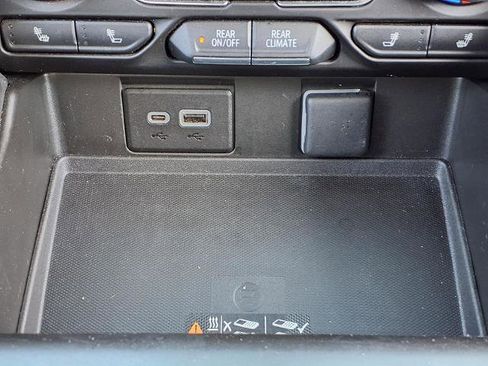 Certified 2023 Chevrolet Tahoe Z71 w/ Off-Road Capability Package image 9