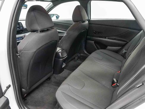 Used 2026 Hyundai Elantra Sport FWD image 18