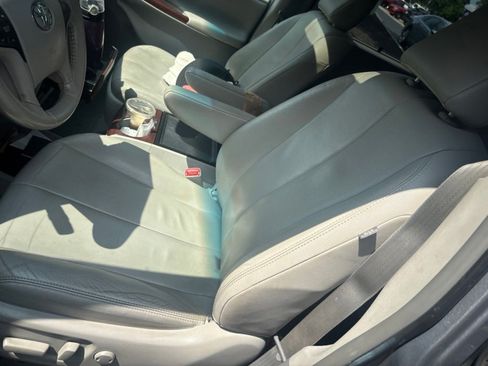Used 2013 Toyota Sienna XLE FWD image 13