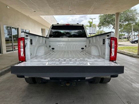 Used 2025 Ford F350 XLT w/ FX4 Off-Road Package AWD/4WD image 17
