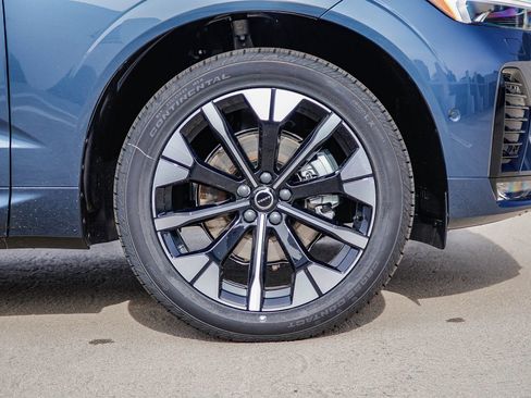 New 2026 Volvo XC60 B5 Plus w/ Protection Package Premier image 9