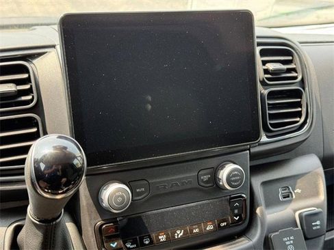 New 2025 RAM ProMaster 2500 w/ Premium Convenience Group image 22