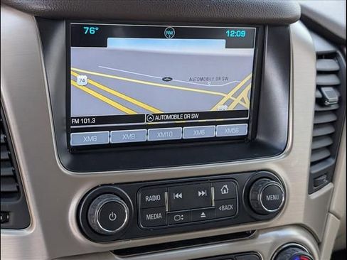 Used 2018 GMC Yukon Denali w/ Denali Ultimate Package image 16