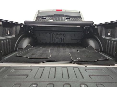 Used 2018 Ford F150 Platinum w/ Equipment Group 701A Luxury image 44