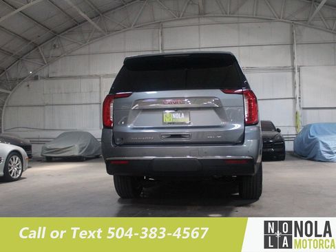 Used 2022 GMC Yukon XL SLT w/ SLT Premium Package RWD image 14