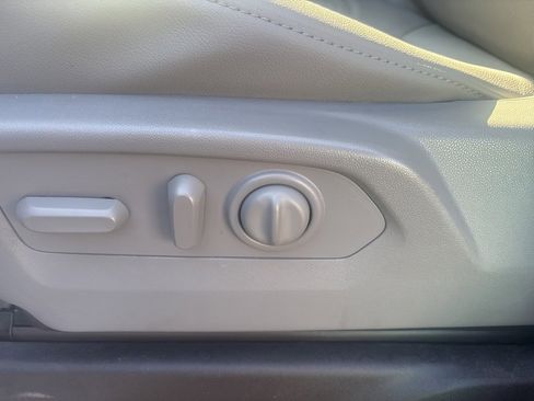 Used 2020 GMC Sierra 1500 SLT w/ SLT Premium Plus Package image 15