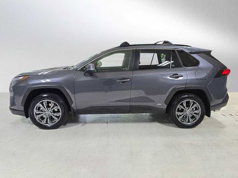 Used 2025 Toyota RAV4 XLE Premium w/ Weather Package AWD/4WD image 6