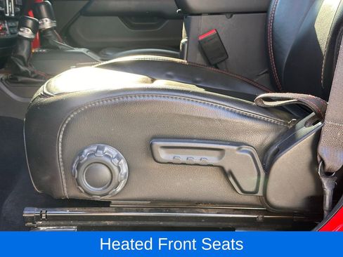 Used 2022 Jeep Wrangler Unlimited Rubicon w/ Xtreme Recon 35" Tire Package image 28