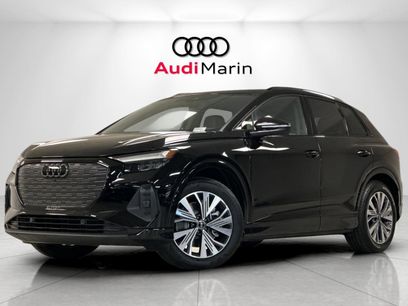 New 2025 Audi Q4 e-tron Premium w/ Convenience Package