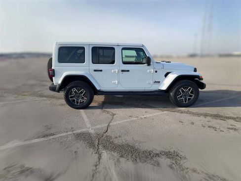 New 2026 Jeep Wrangler Sahara image 14