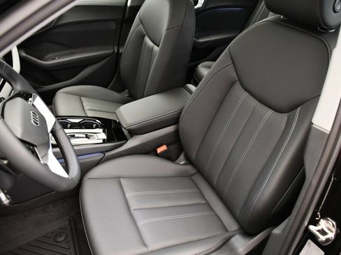 Used 2025 Audi A5 2.0T Premium Plus w/ Premium Plus AWD/4WD image 39