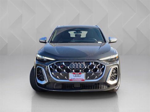 New 2025 Audi SQ5 Premium Plus image 2