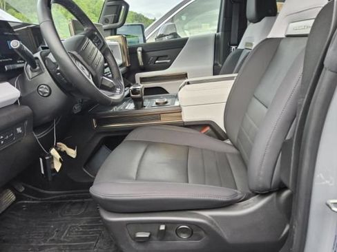 Used 2025 GMC Hummer EV 3X AWD/4WD image 7