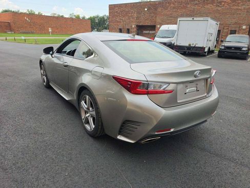 Used 2016 Lexus RC 200t RWD image 2