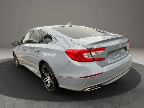 Used 2021 Honda Accord Touring image 7