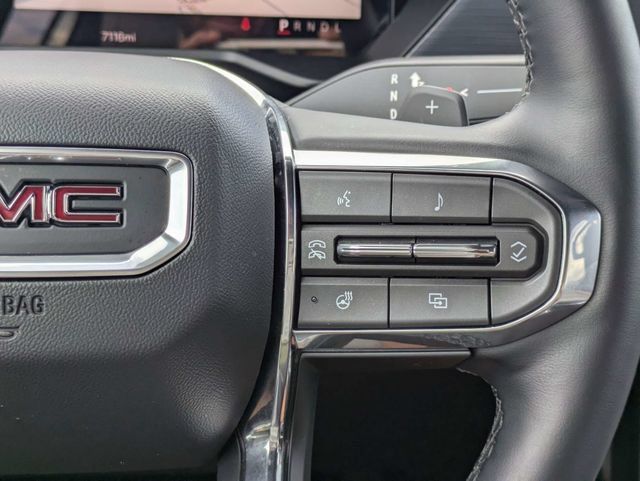 Used 2026 GMC Acadia Elevation w/ Black Edition FWD image 28