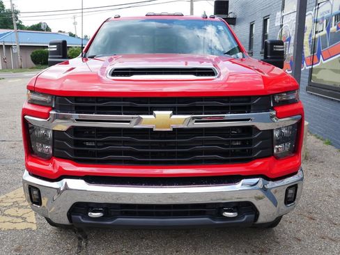 New 2026 Chevrolet Silverado 3500 LT AWD/4WD image 40