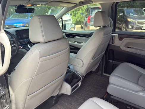 Used 2023 Honda Odyssey Touring image 28