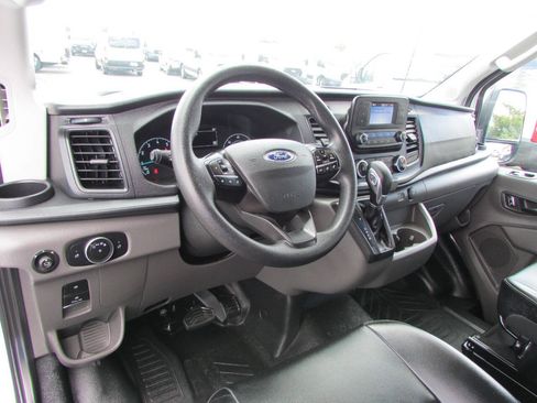 Used 2025 Ford Transit 250 148 High Roof Extended RWD image 12